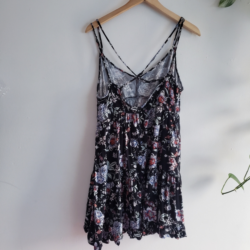 AE American Eagle Floral strappy cross bag swing dress printed viscose large - Picture 3 of 13